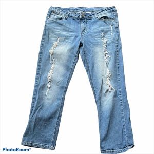 Soundgirl distressed denim capris